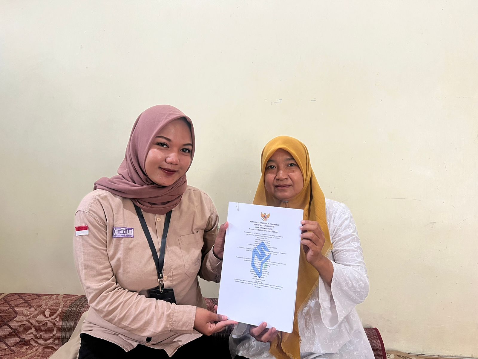 Penyerahan SK SLF dan PBG SMA Al Fadllu Brebes