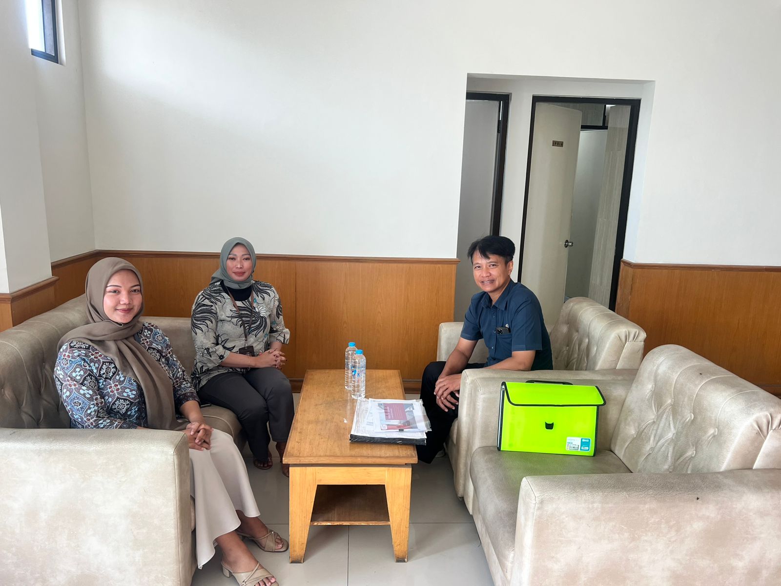 Meeting pengurusan SLF PT Fastrata Buana Tegal untuk Sertifikat Laik Fungsi bangunan industri pakan ternak