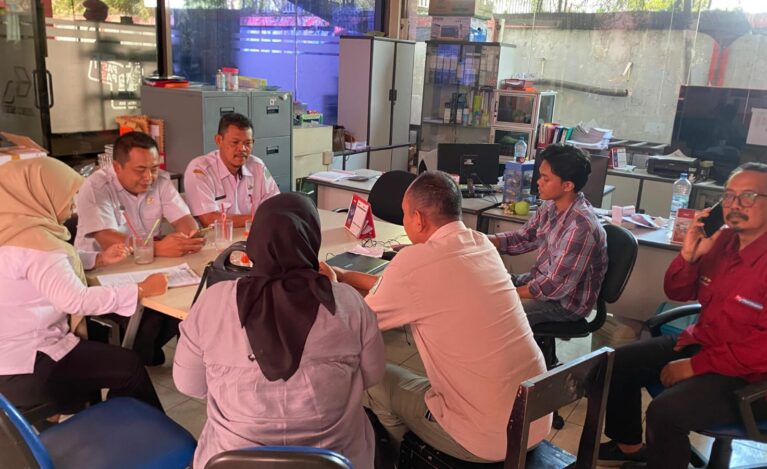 Sidang Rapat PT Prima Wirandi Sidang rapat PT Prima Wirandi Surabaya dengan pendampingan PT Gama Indo Mahardika